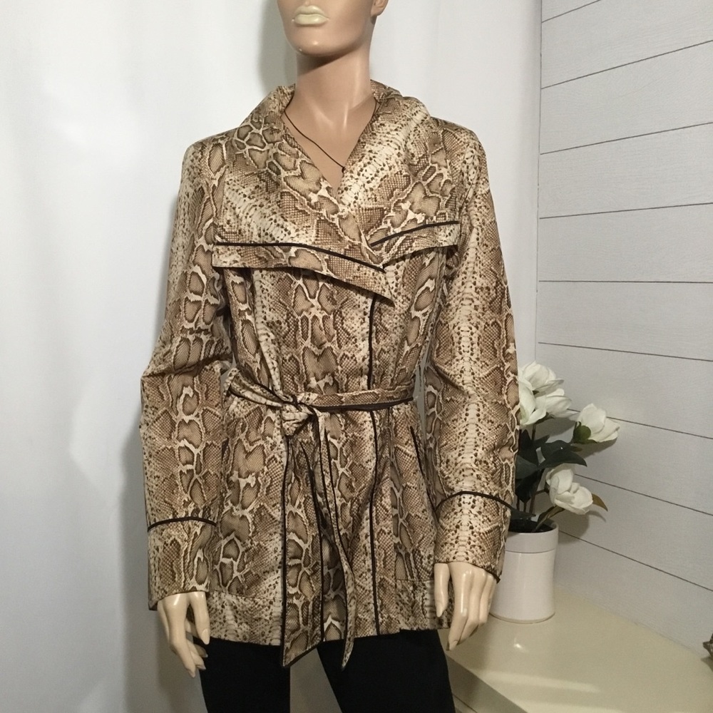 Vince camuto- - Women’s snake print jacket (A59